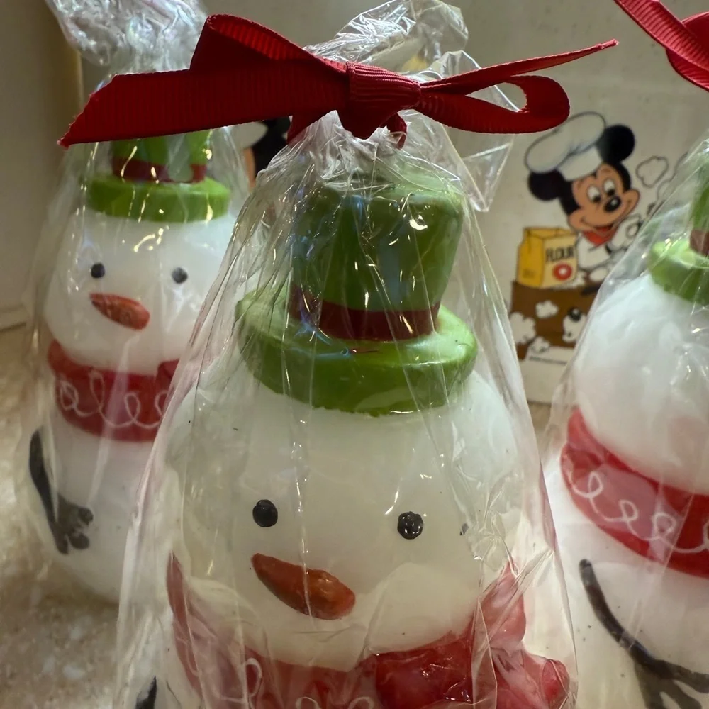 Vintage 2008 Festive Figural Snowman Candles Target Set of 3 Green Hat 6 inches